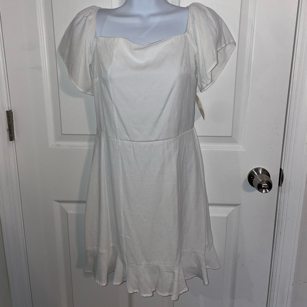 Altar’d State White Dress, brand new with tags, size small